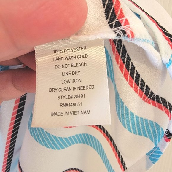 STRIPED FLUTTER SLEEVE TOP - Picture 6 of 6